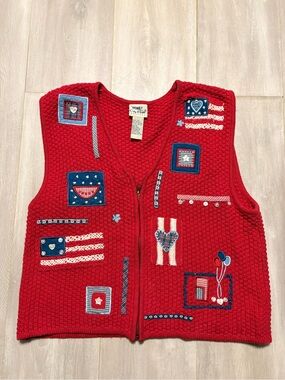 Koret Red Knit Vest with Textured Stitch